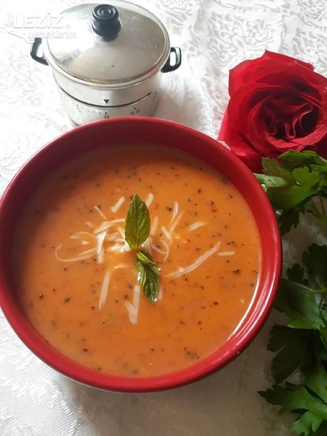 Sütlü Domates Çorbası Tarifi