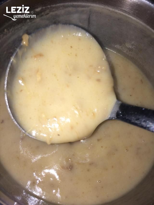 Şipşak Çorba (Kavurmalı Un Çorbası)