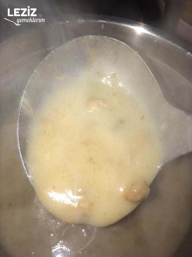 Şipşak Çorba (Kavurmalı Un Çorbası)
