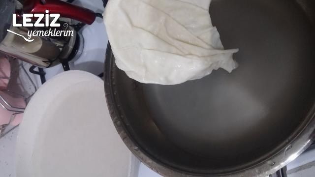 Evde Hazır Zannedilen Su Böreği