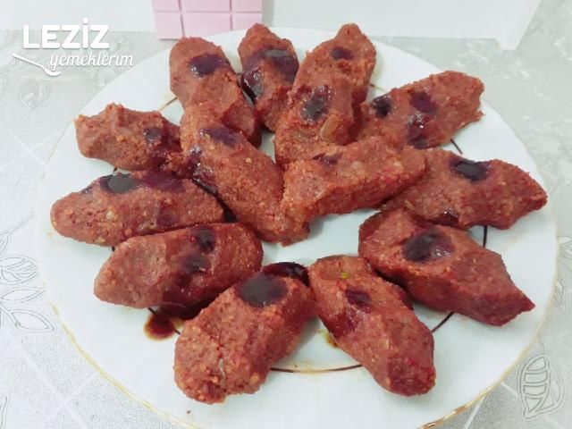 Çiğ Köfte Tarifi (Hazırlarından Farksız)