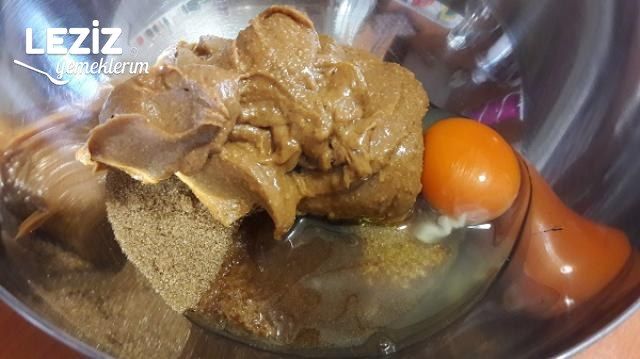 Üç Malzemeli Kolay Kurabiye