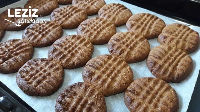 Üç Malzemeli Kolay Kurabiye