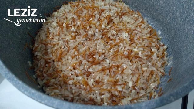 Tarçınlı Tel Şehriyeli Pilav