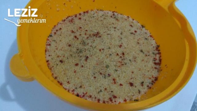 Köfteli Semizotu Salatası