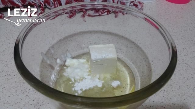 Ağızda Dağılan Susamlı Kurabiye (Simit Tadında)