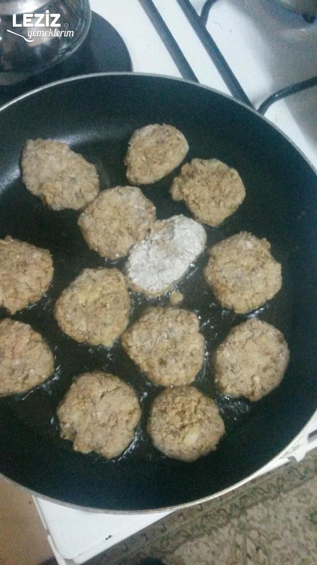 Nefis Patlıcan Köfteleri