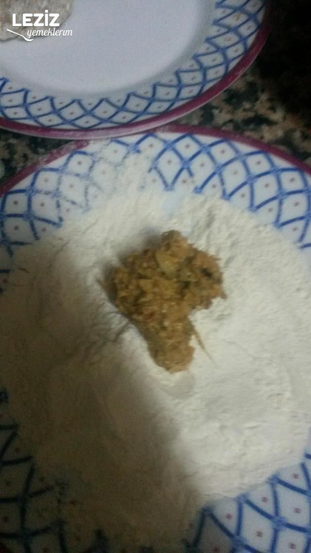 Nefis Patlıcan Köfteleri