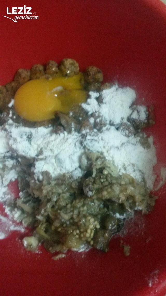 Nefis Patlıcan Köfteleri