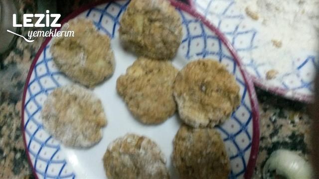 Nefis Patlıcan Köfteleri