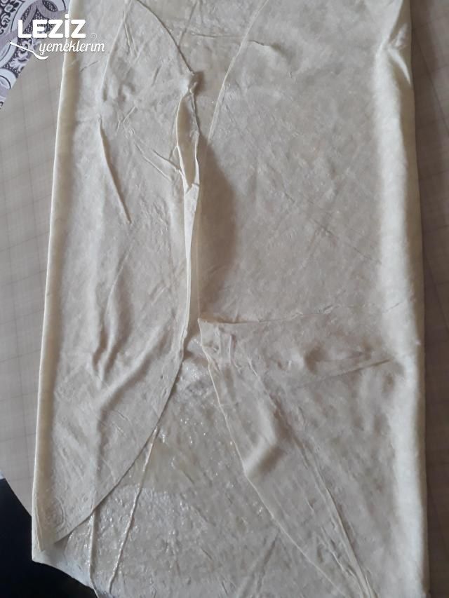 Enfes El Açması Gibi Börek