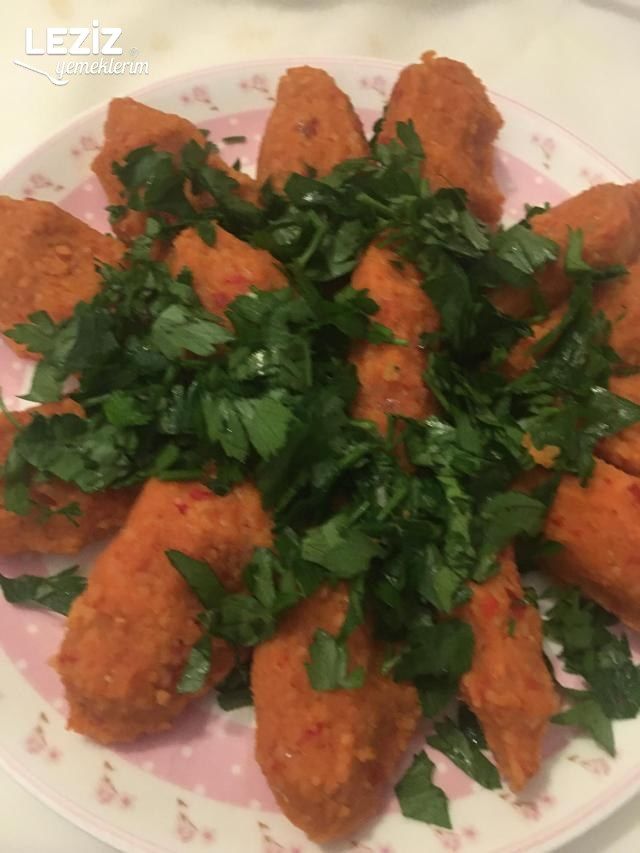 Mercimekli Köftenin Yapılışı