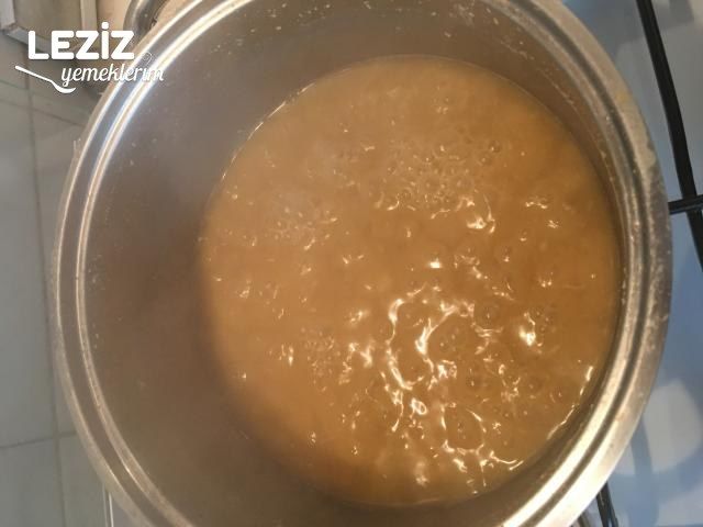 Mercimekli Köftenin Yapılışı