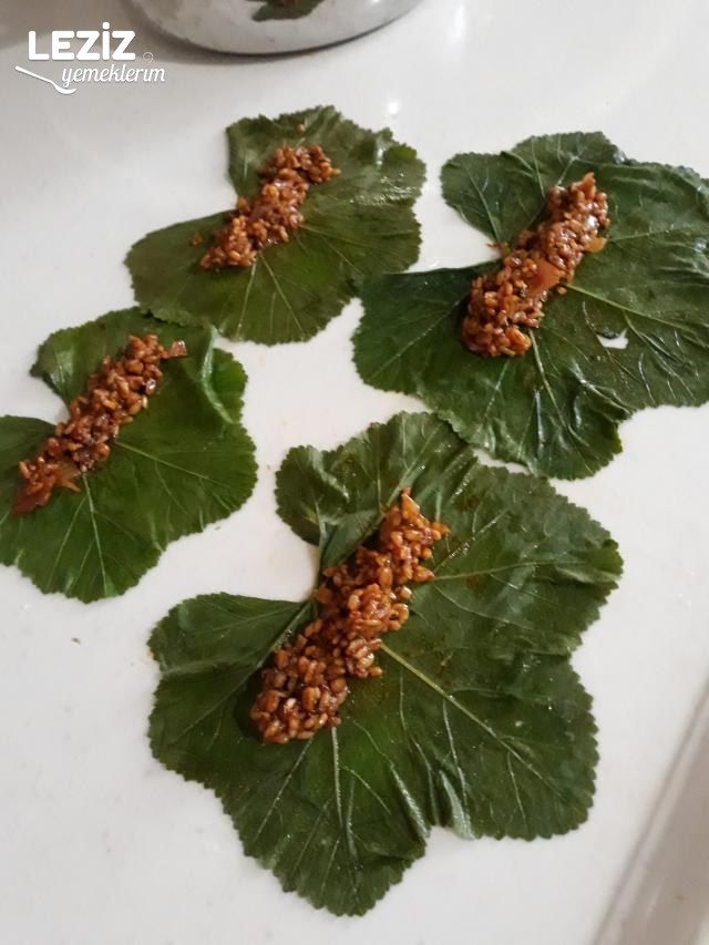 Zeytinyağlı Ebegümeci Sarması