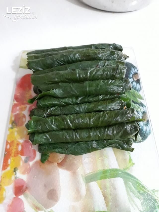 Zeytinyağlı Ebegümeci Sarması