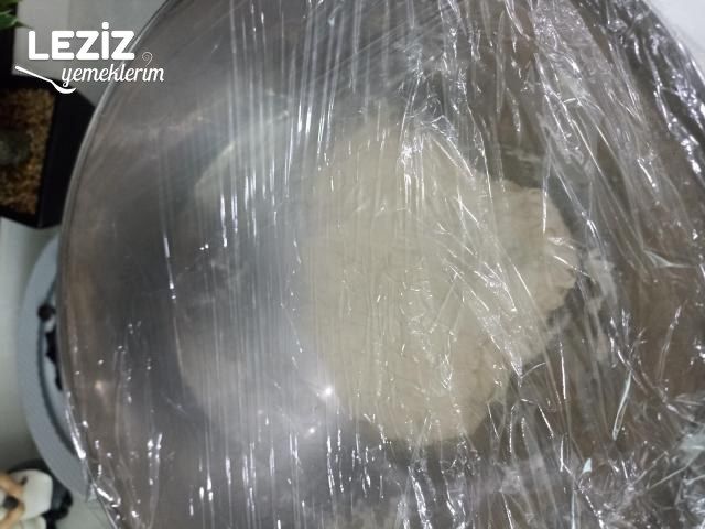 Focaccia (İtalyan Ekmeği) Tarifi