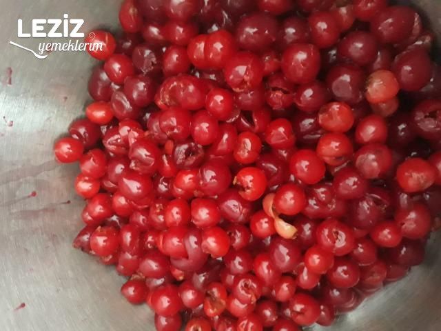 Nefis Vişne Reçeli