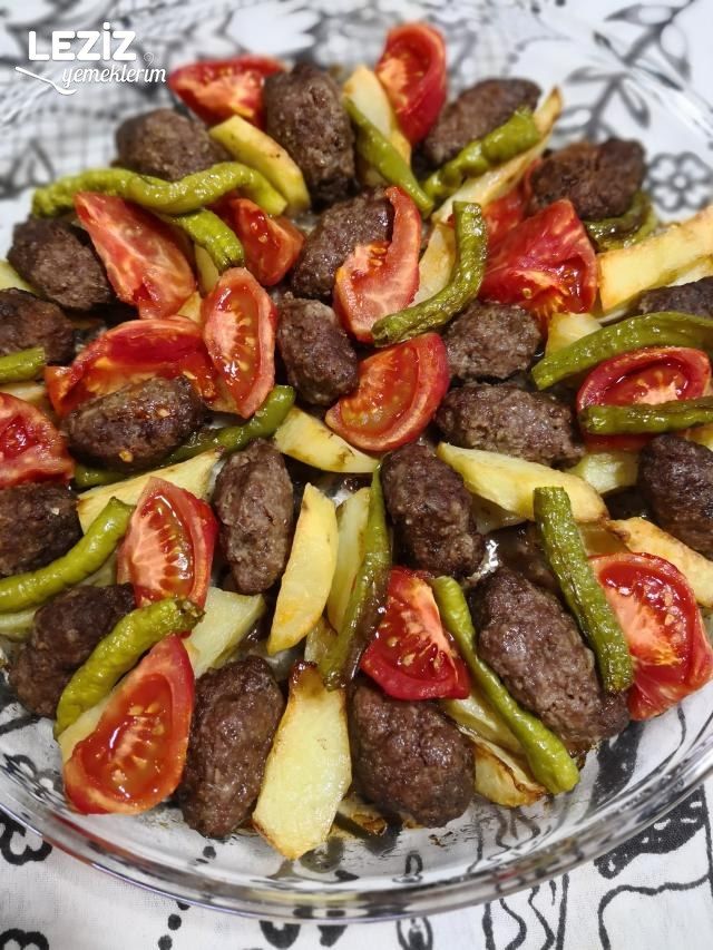 Fırında Nefis Köfte Patates