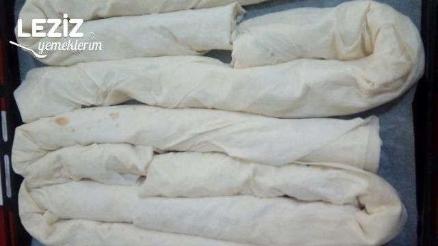 Dedenin Nefis Kol Böreği