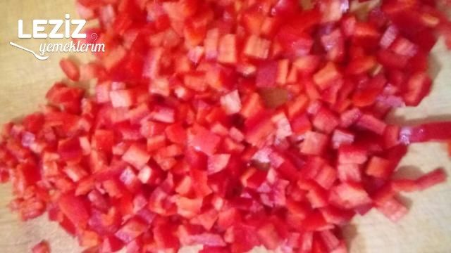 Bol Sebzeli Rulo Börek