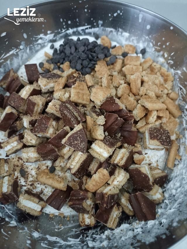 Kolay Halley Pastası