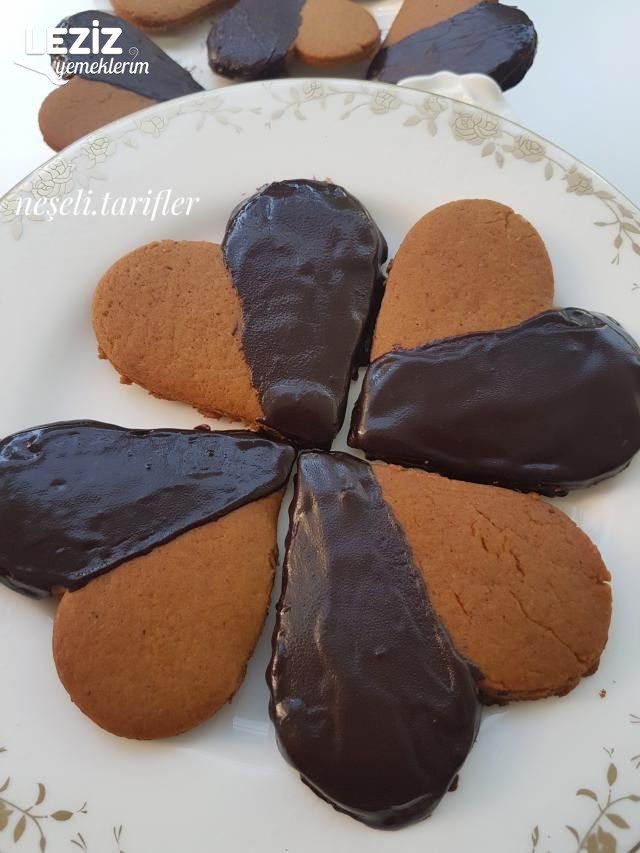 Zencefilli Çikolatalı Kurabiye
