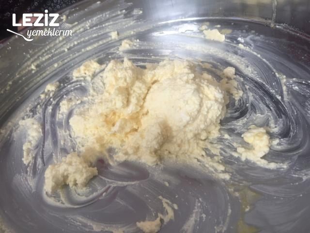 Elmalı Kurabiye (Aşama Fotoğraflı Anlatımıyla)