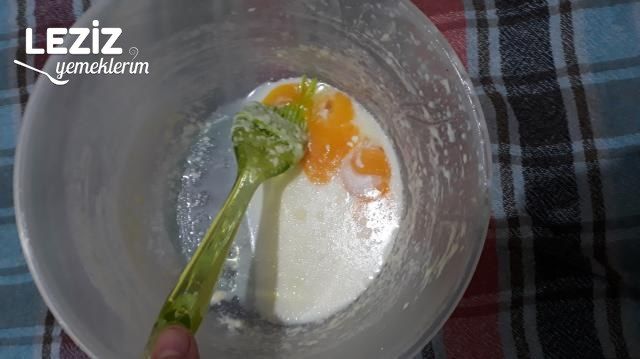 Mantarlı Enfes Börek Tarifi