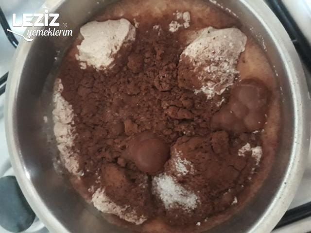 Kek Gibi Kolay Pasta