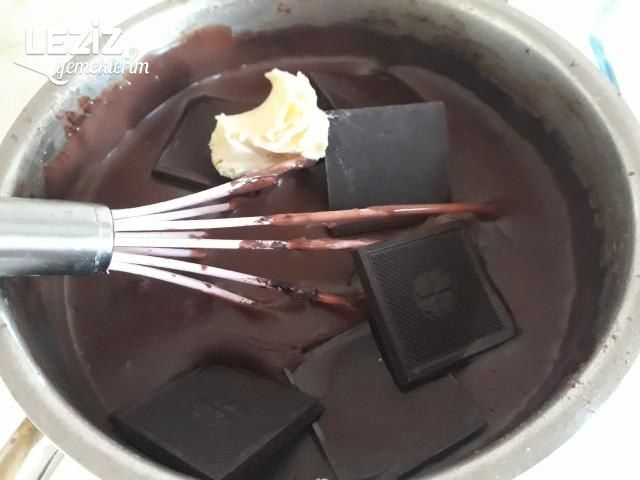 Kek Gibi Kolay Pasta