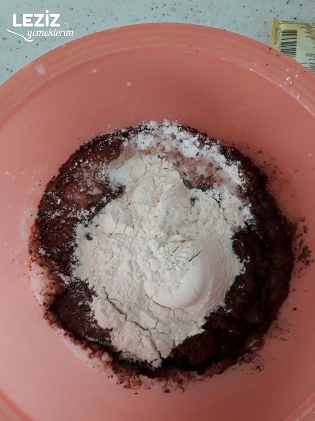 Yumurtasız Islak Kek Leziz Yemeklerim