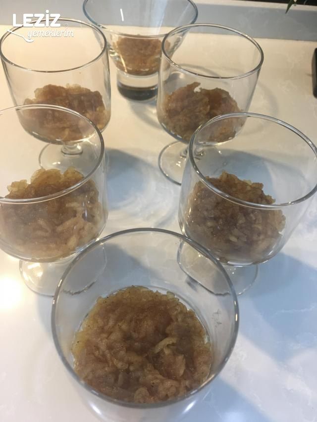 Elmalı Karamelli Sütlü Tatlı