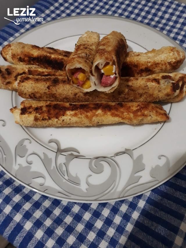 Kahvaltıya Pizza Börek