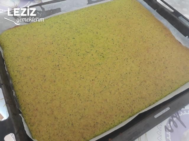 Ispanaklı Köstebek Pasta Tarifi