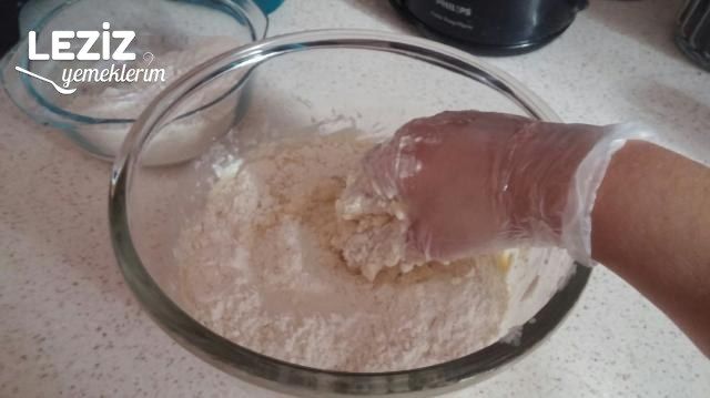 Nefis Karaköy Poğaçası Tarifi