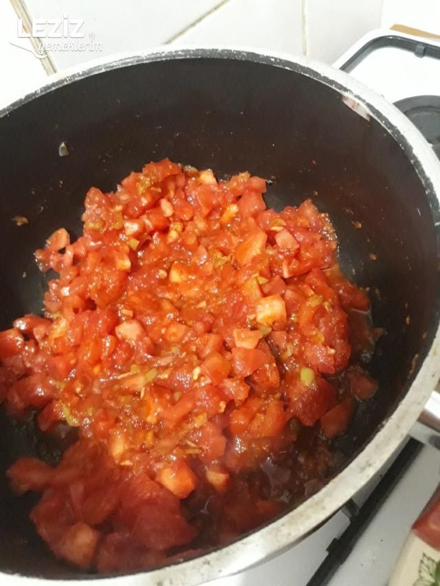 Domatesli Bulgur Pilavı Nasıl Yapılmalı?