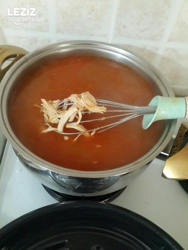 Tavuklu Şehriye Çorbası