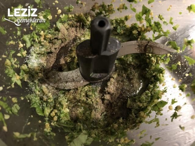 Pesto Sosu Tarifi