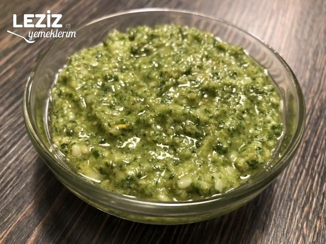 Pesto Sosu Tarifi