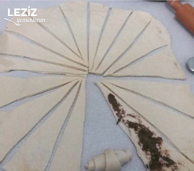 Çikolatalı Kuruvasan