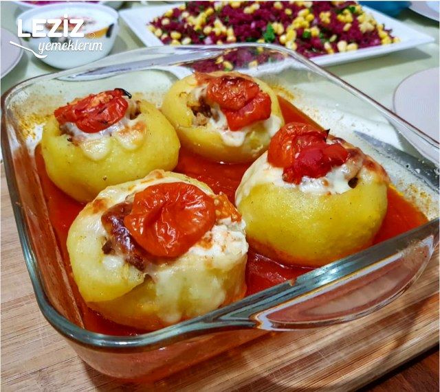 Kaşarlı Bostan Patlıcan Ve Patates Karnıyarık