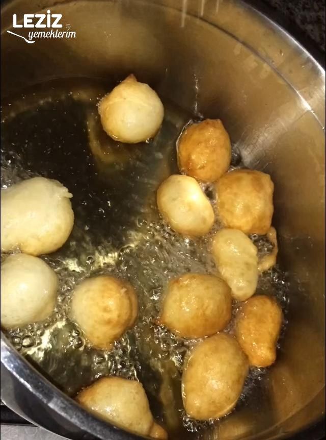 Çikolatalı Kremalı Lokma Tatlısı (Son Zamanların Gözdesi)