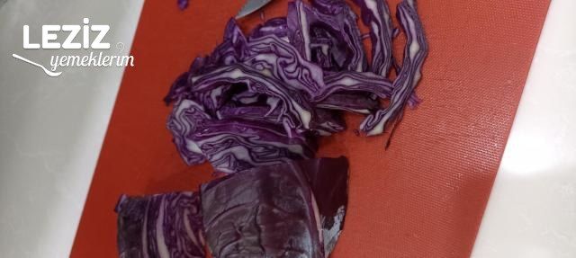 Lokanta Usulü Kırmızı Lahana Turşusu