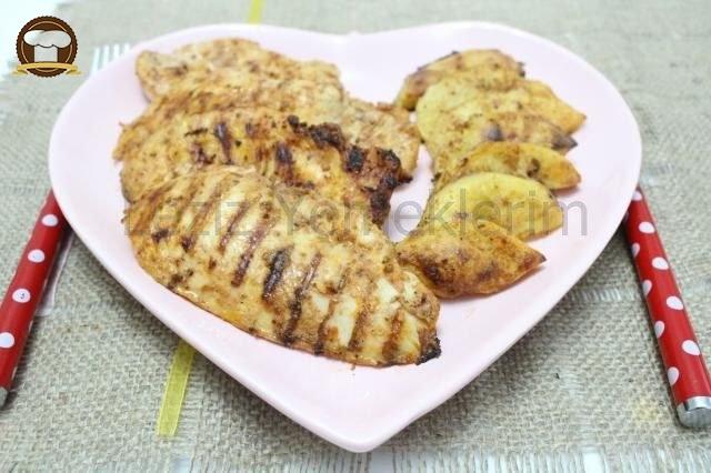 Soslu Izgara Tavuk (Pamuk Gibi)