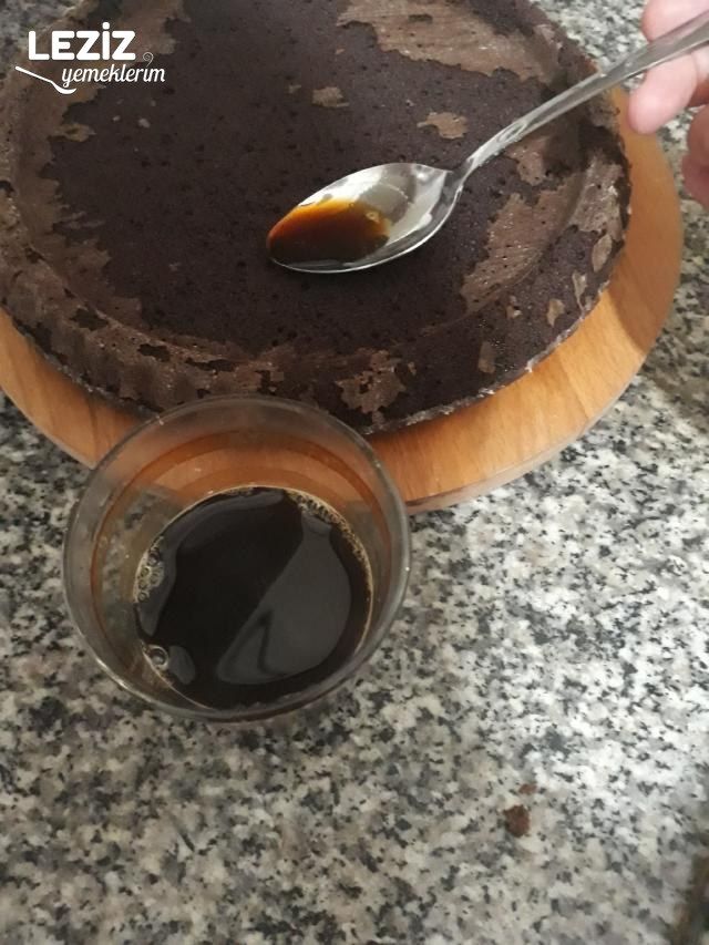 Tiramisu Tart Kek