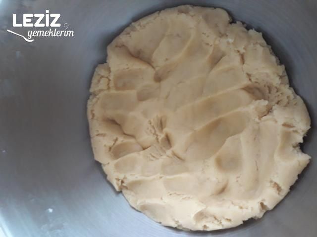 Kandil Simidi Tarifi (Tam Ölçü)