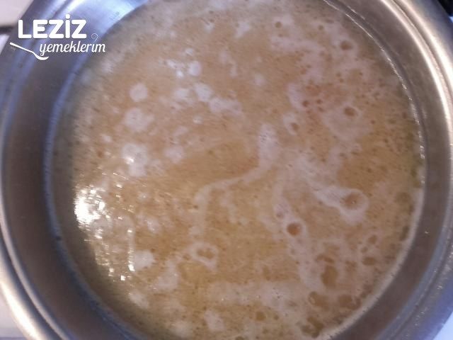 Tereyağlı Tel Şehriyeli Pirinç Pilavı Tarifi