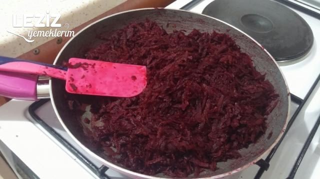 Yoğurtlu Nefis Kırmızı Pancar Salatası