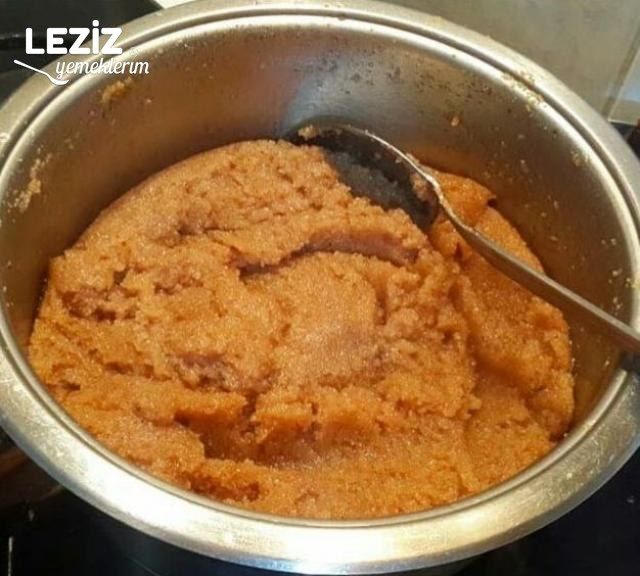 Salepli İrmik Helvası