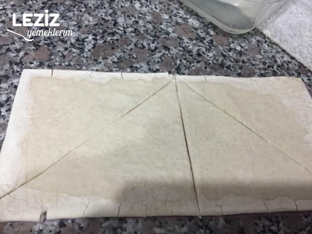 Çıtır Peynirli  Milföy Böreği